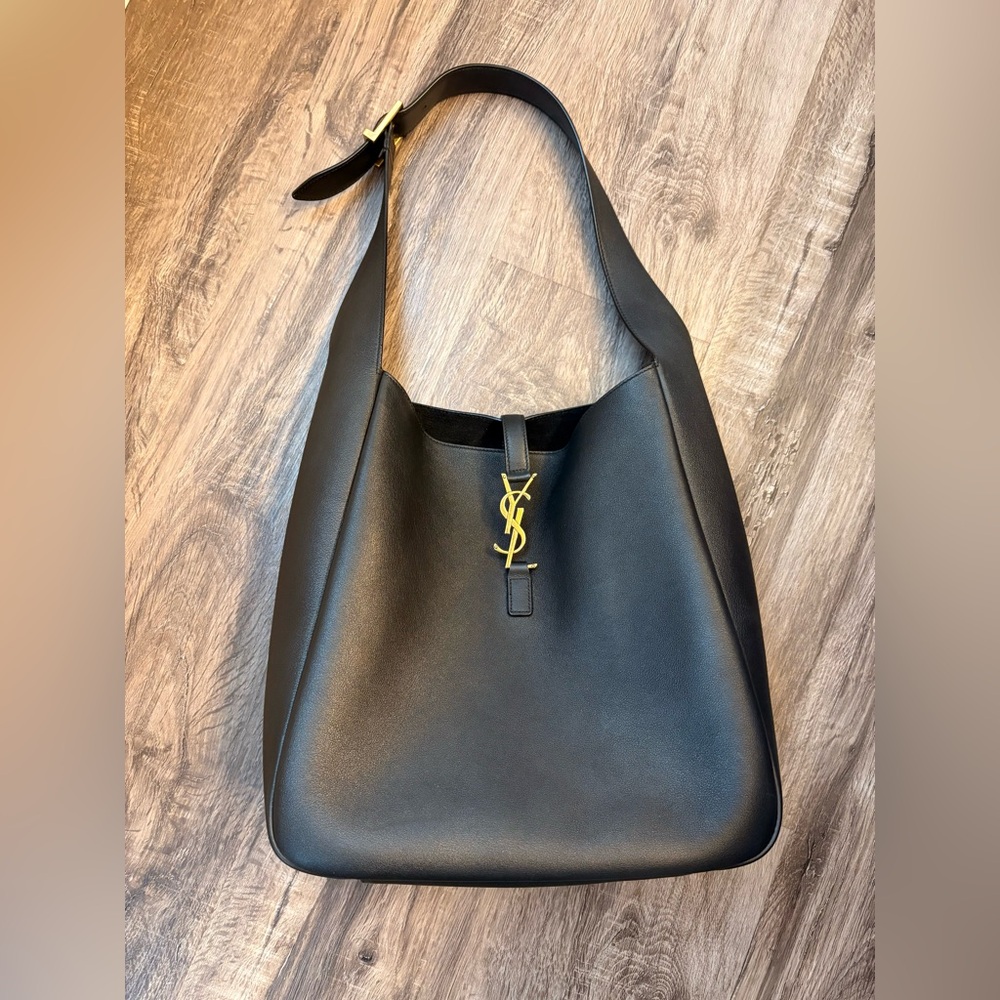 YSL Saint Laurent le 5 A 7 large leather shoulder bag